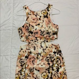 Ladakh medium cut out floral dress .. with tags
